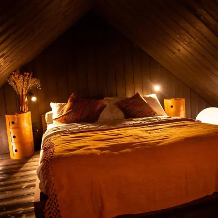 Inarden Yellowstone Chalet