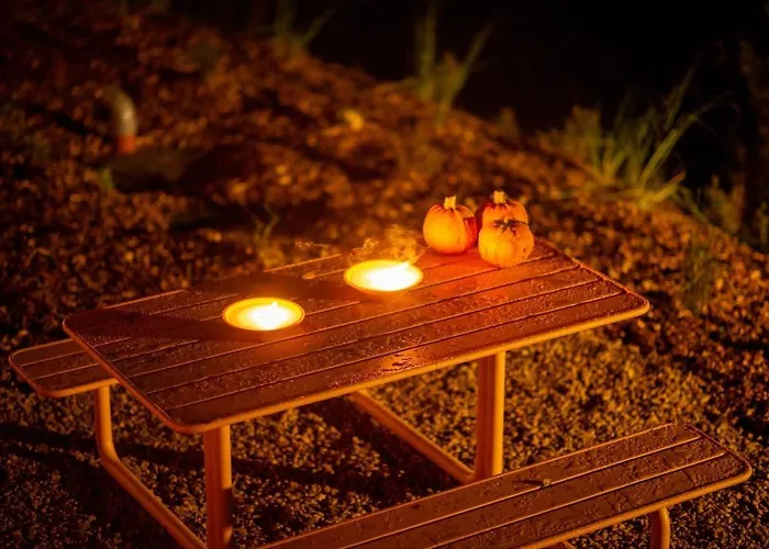 Inarden Yellowstone Chalet