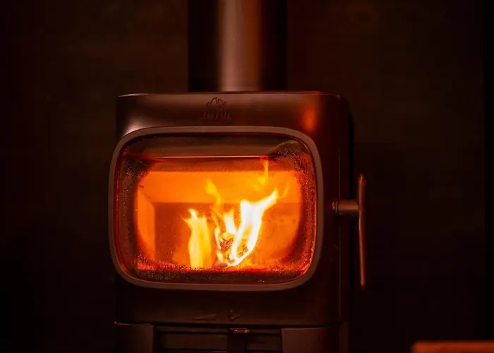 Inarden Yellowstone Chalet